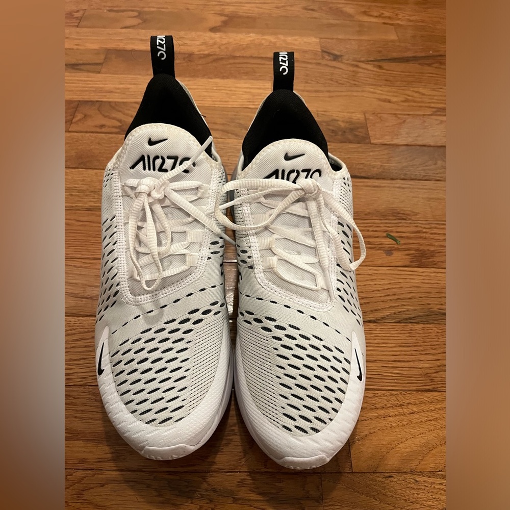 Women’s Nike Air Max 270